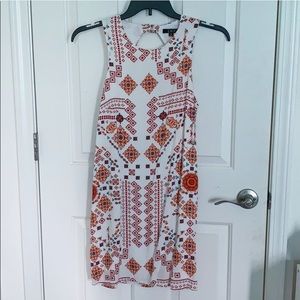 L.N.V Patterned Shift Style Dress